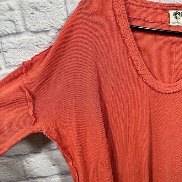 Free People Shirt Womens Small We The Free Colby Raw Edge Coral Orange - Picture 2 of 7